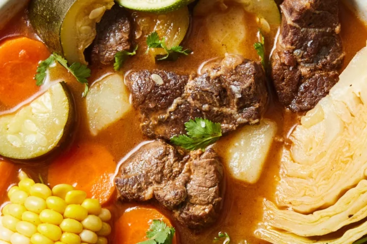 Caldo lança 'VELOCE' e expande sua identidade musical