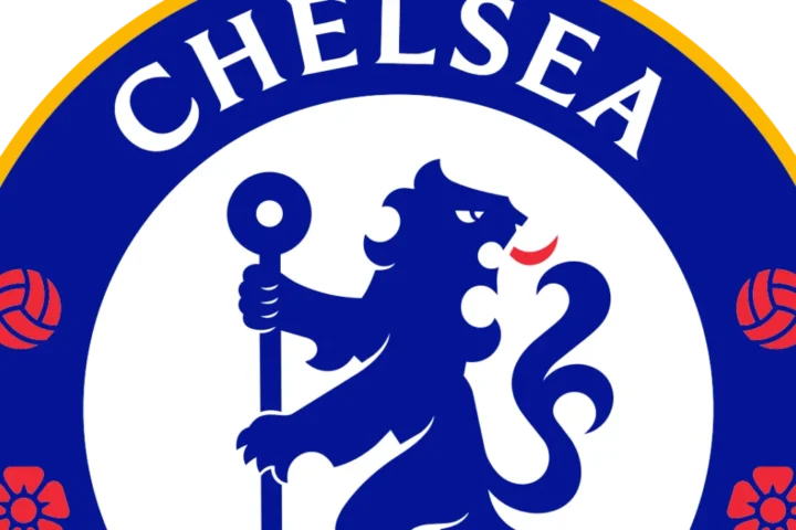 Chelsea FC inaugura quadra esportiva na Rocinha