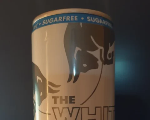 Red Bull lança The White Edition Sugarfree no Brasil