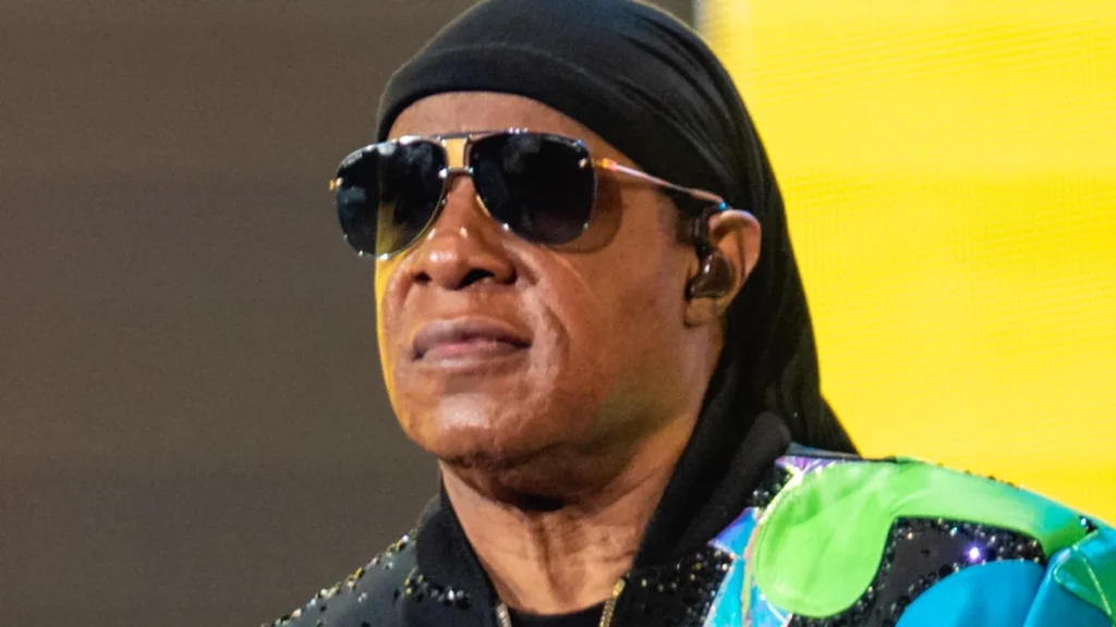 Stevie Wonder anuncia novo álbum após 22 anos