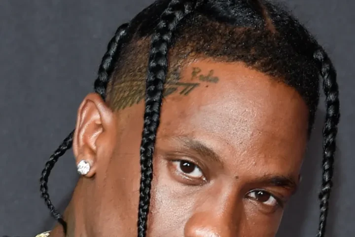 Travis Scott planeja remake de 'The Warriors' com Paramount